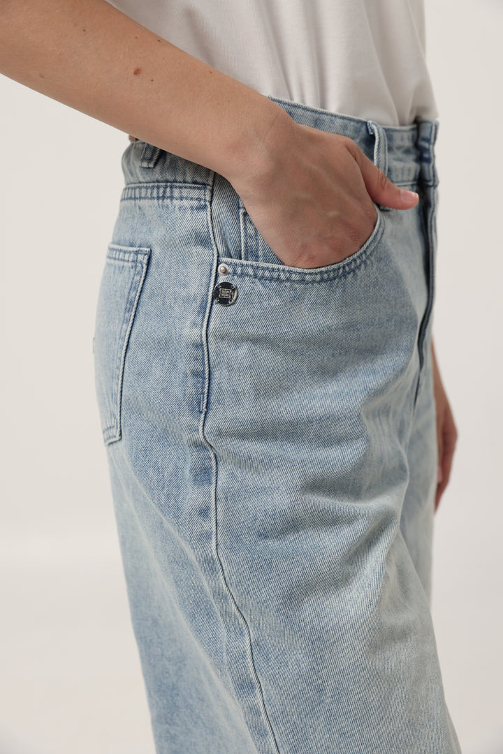 Star 606 Light Blue Bermuda Denim