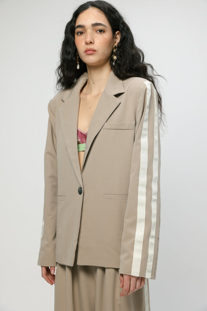 Rebirth Beige Blazer