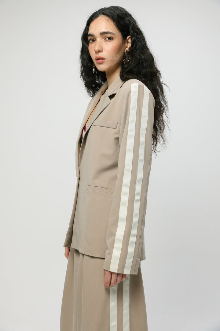 Rebirth Beige Blazer