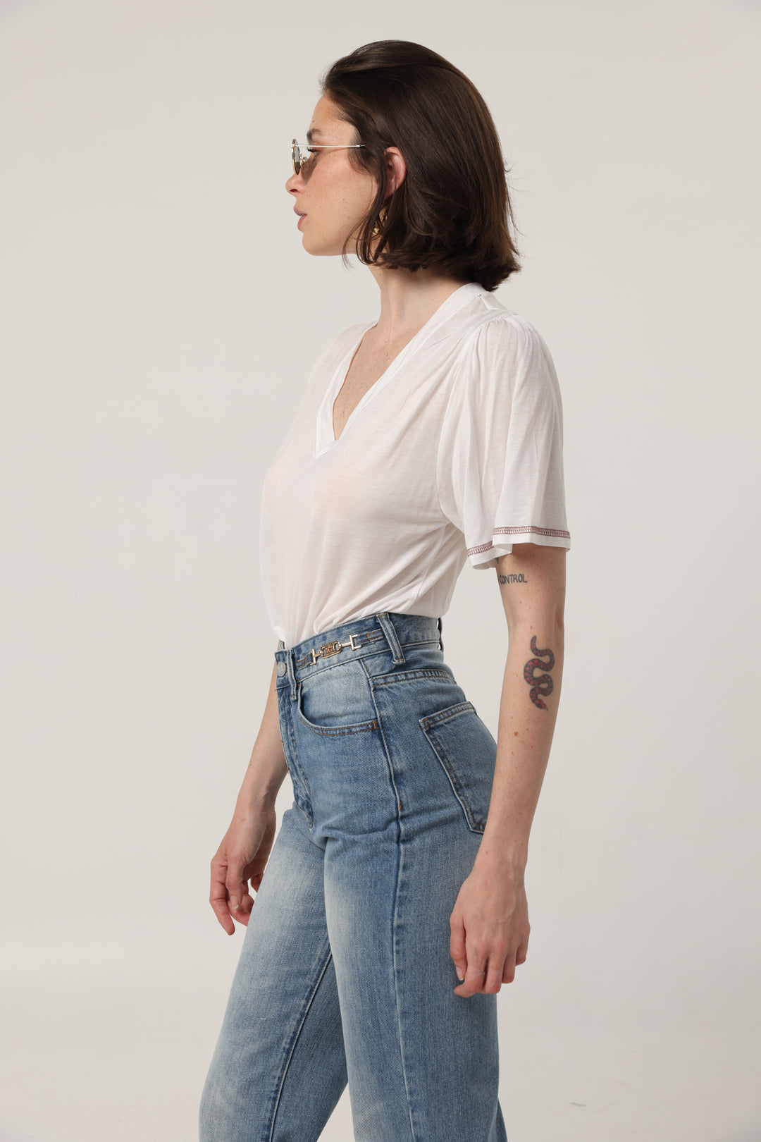 Clean Cream V T-Shirt