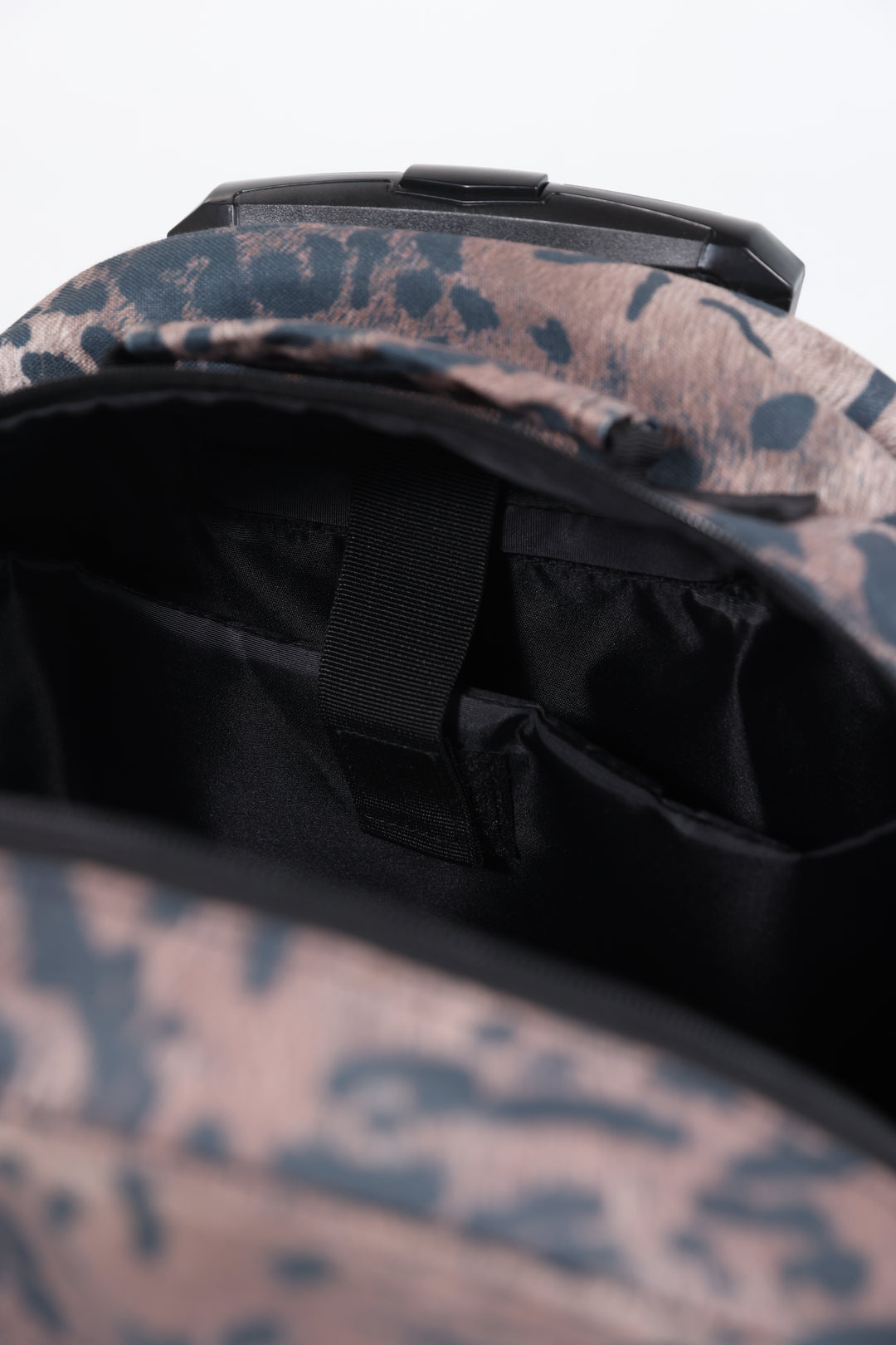 Leopard Trolley Bag