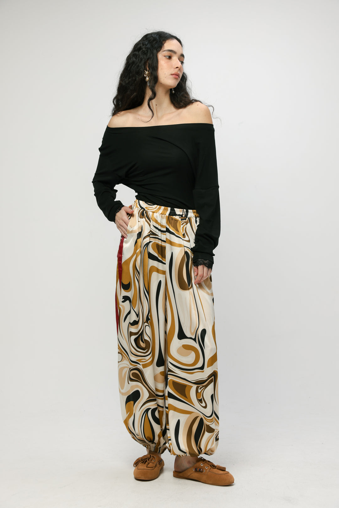 Rebirth Marble Bottoms