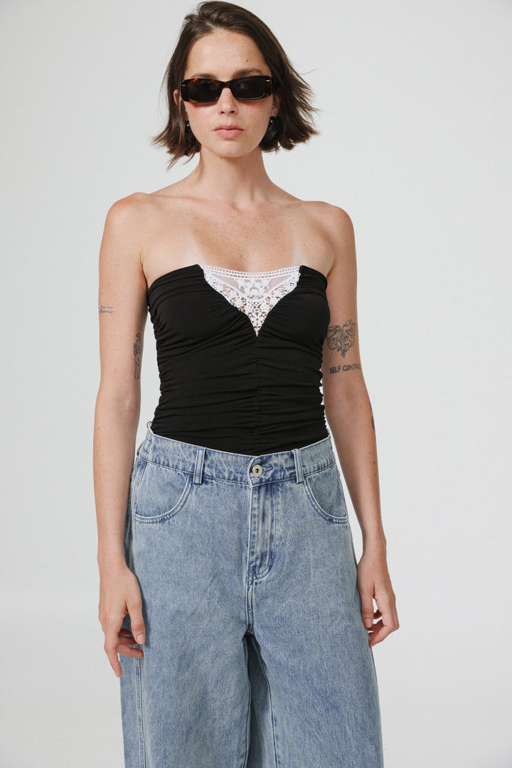 Livi Black&White Strapless Top