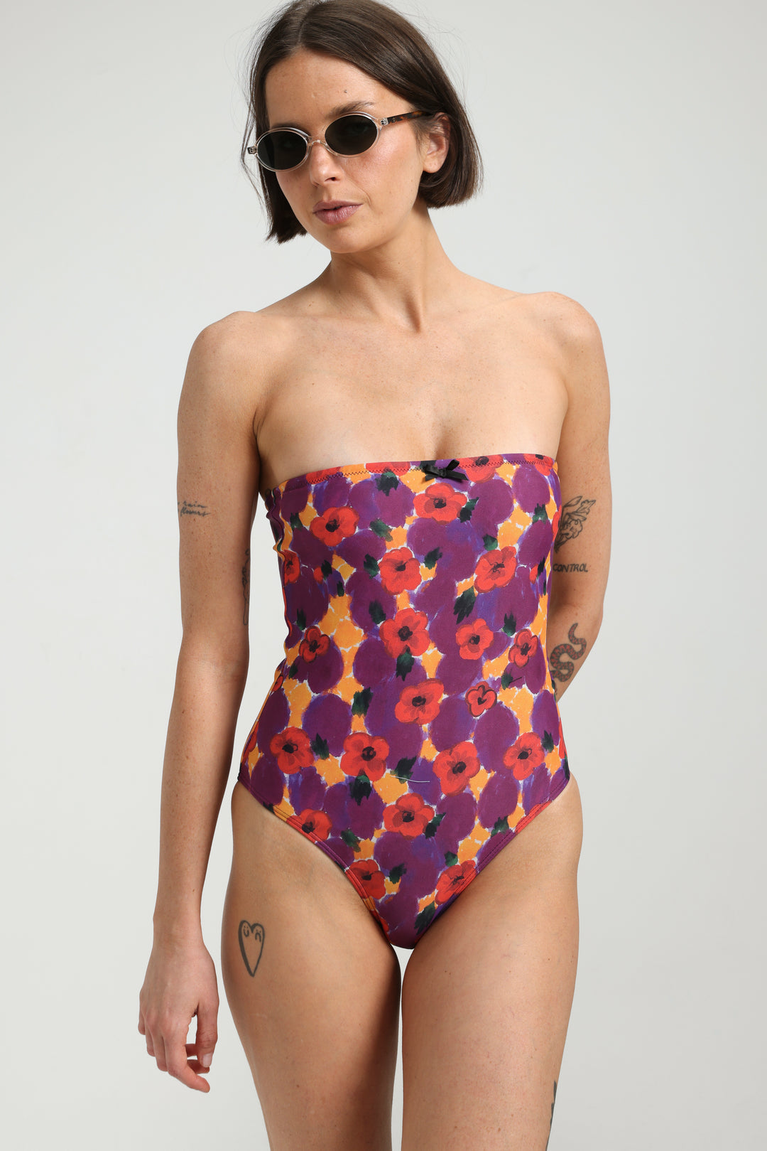 Minimalism Floral Swimsuit בגד ים סטרפלס פרחוני