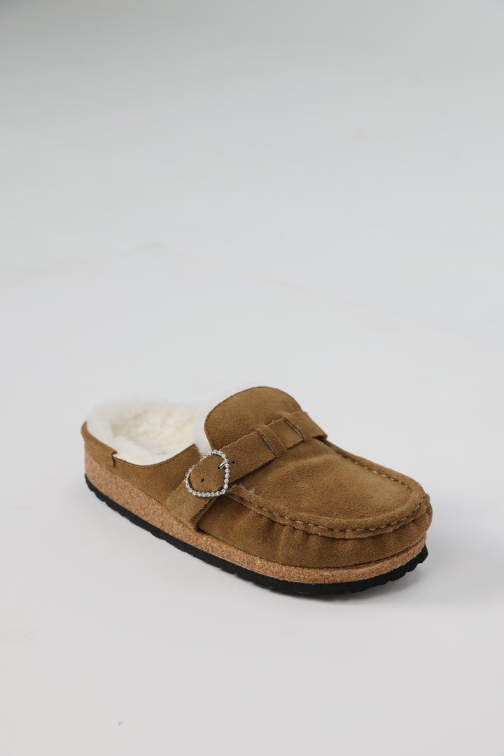 פכפכי פרווה לנשים Suede Camel Mules 