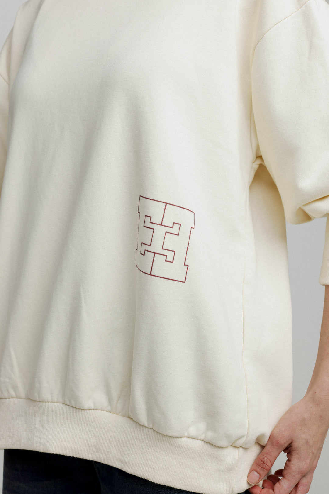 Graphic Cream Sweatshirt