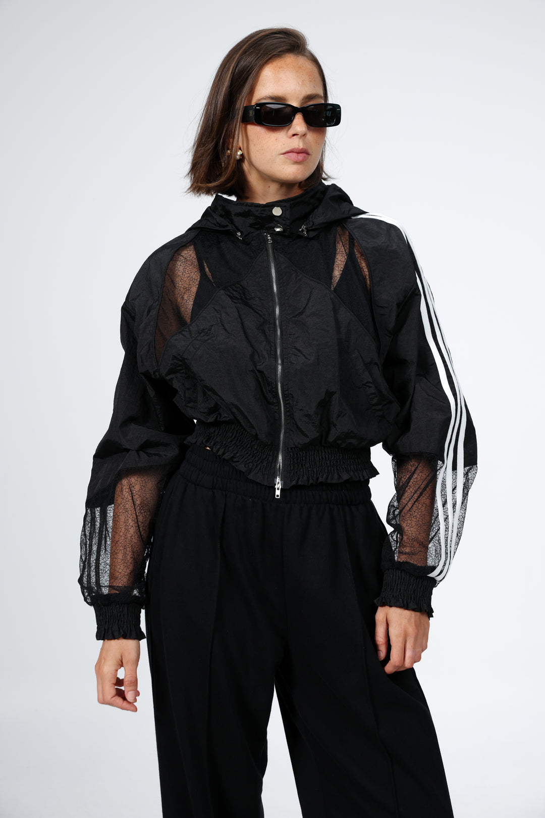 Nylon & Lace Black Windbreaker מעיל רוח שחור נשים