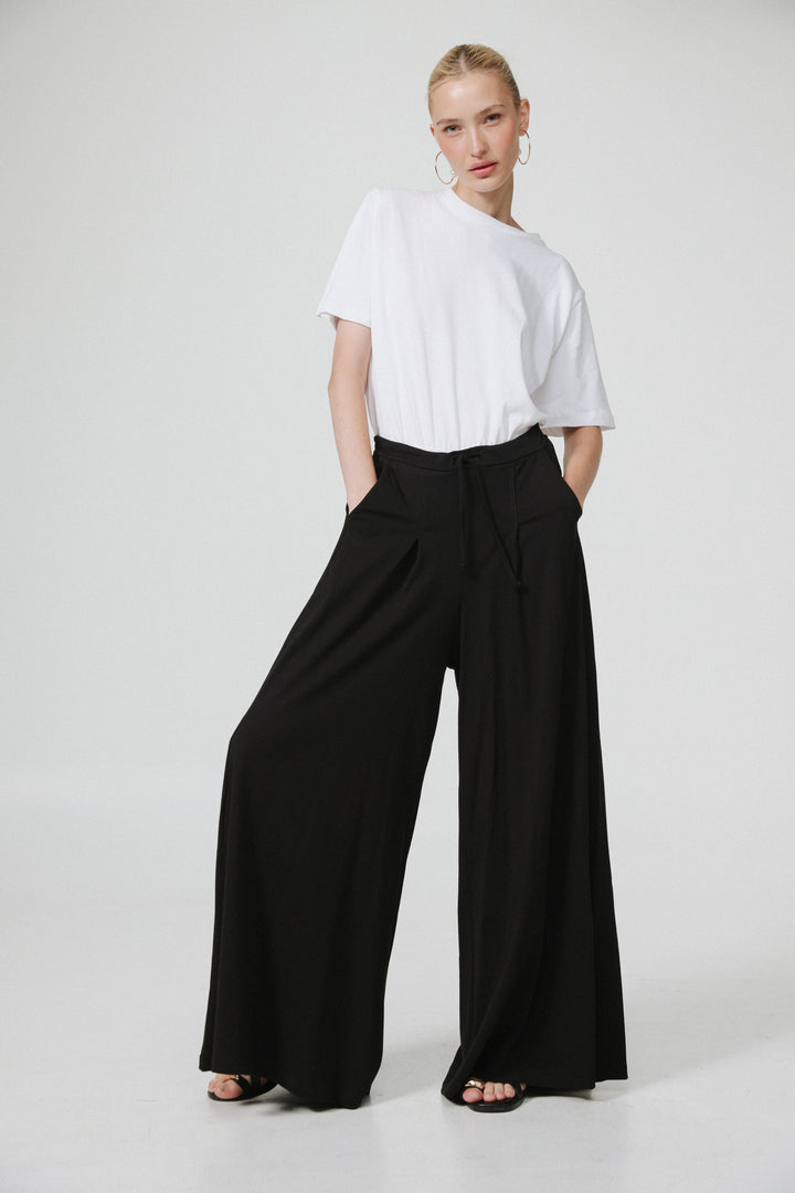 Take Black Wide Bottoms