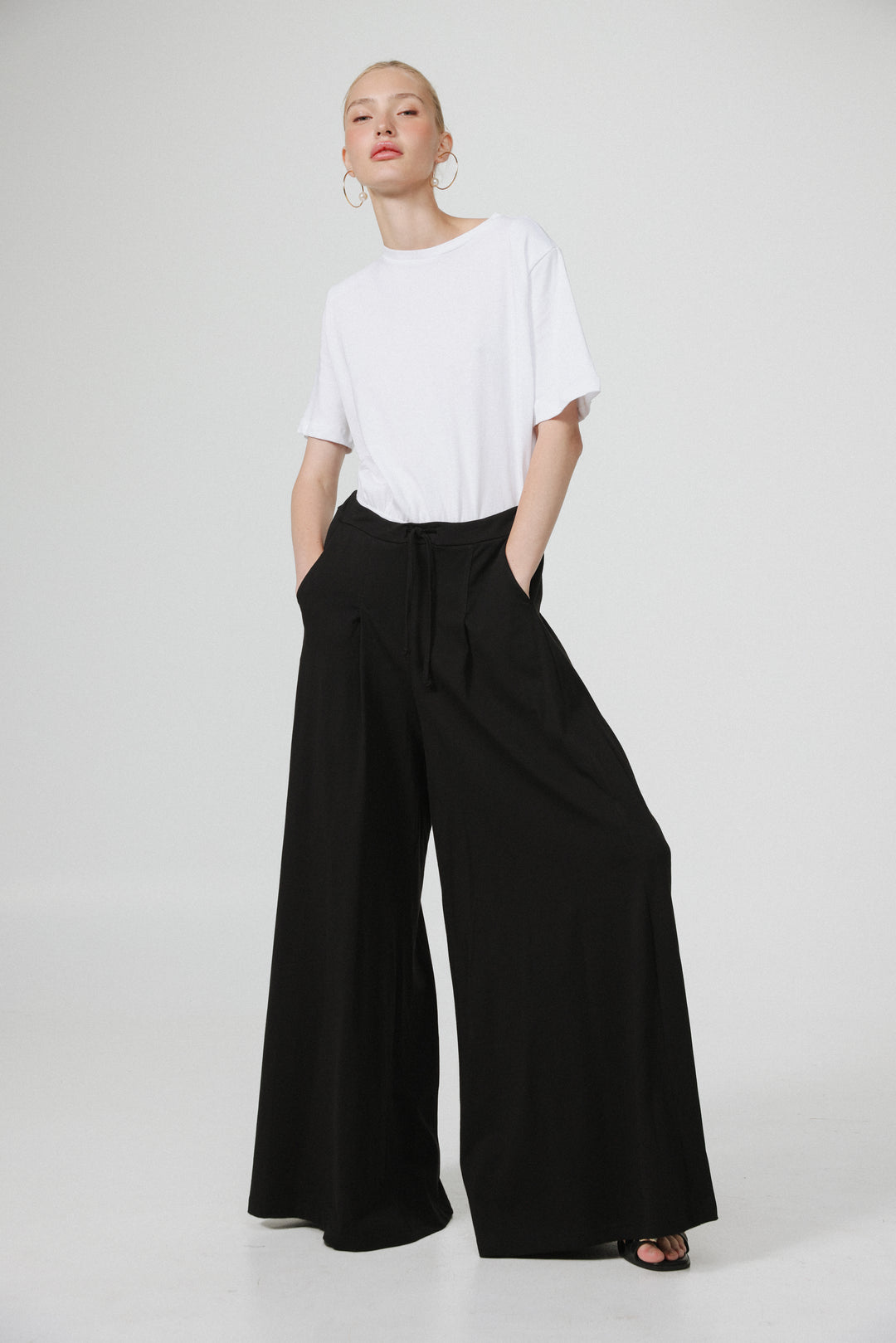 Take Black Wide Bottoms