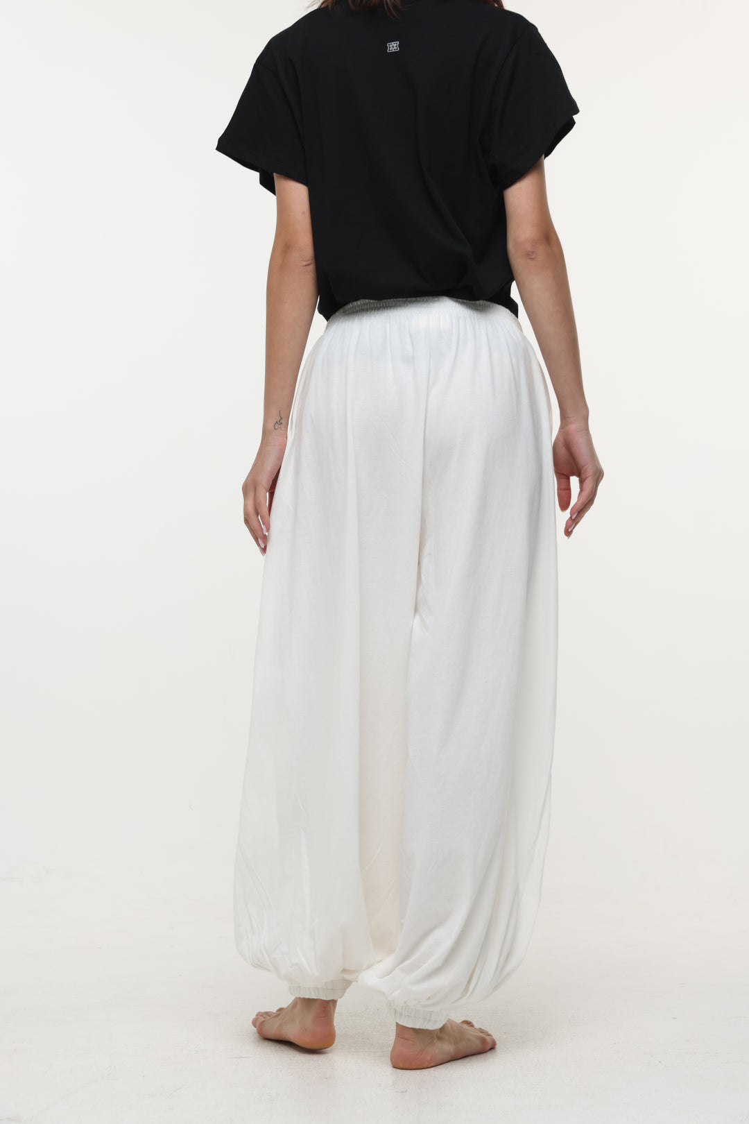 Clean50 Cream Balloon Joggers