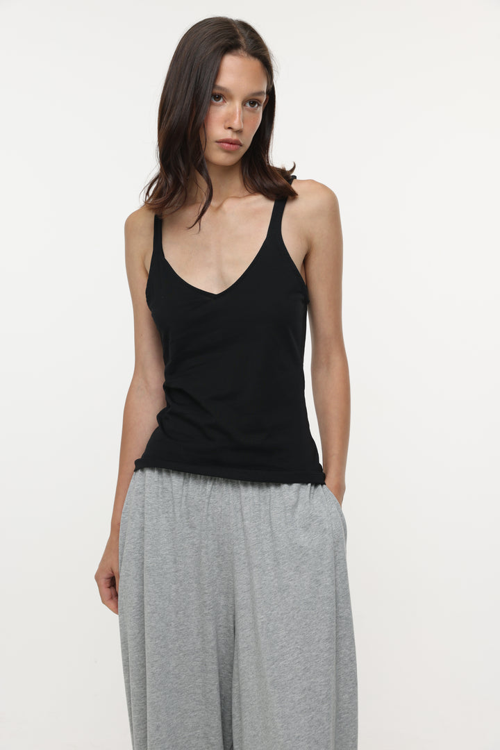 Clean52 Black Tank