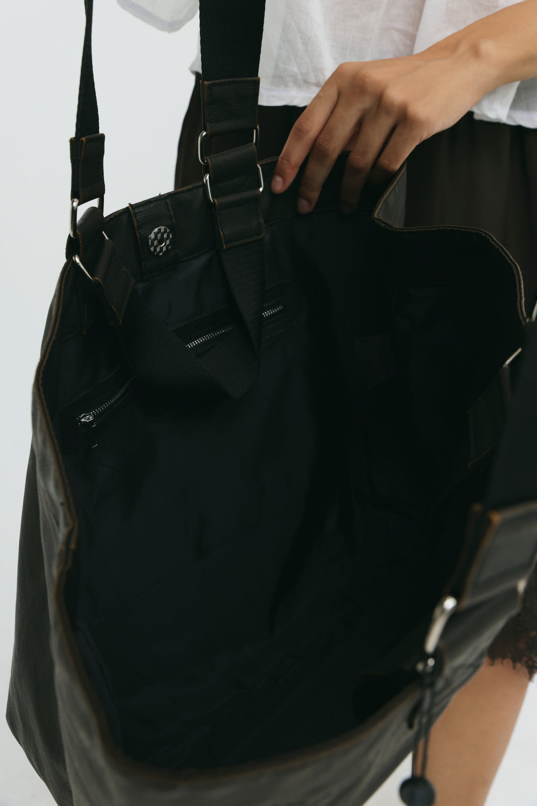 Journey Dark Brown Bag