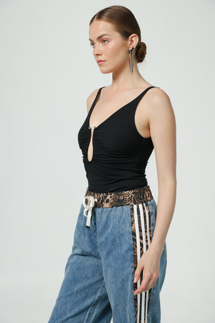 River Black Tank