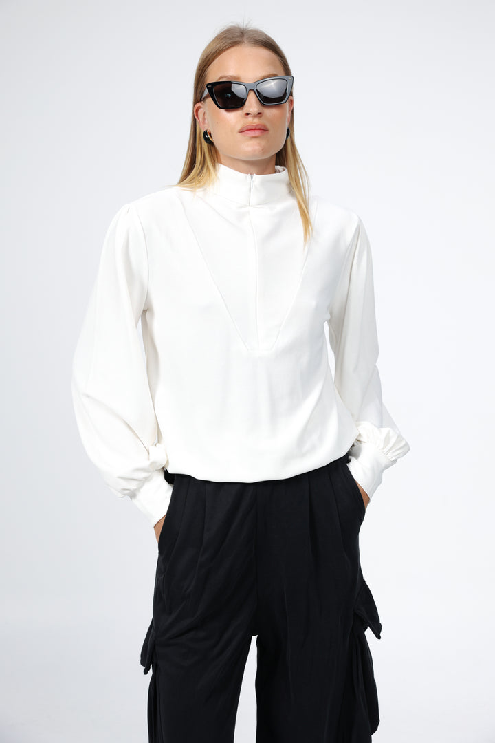 Doing Cream Sweatshirt