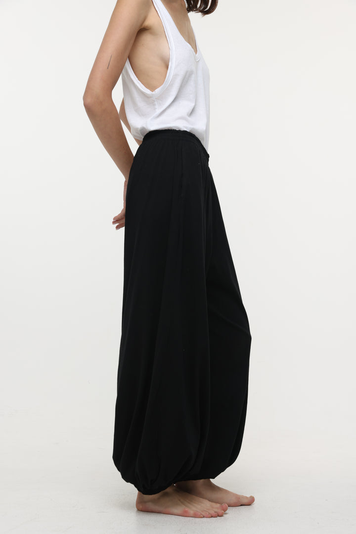 Clean50 Black Balloon Joggers