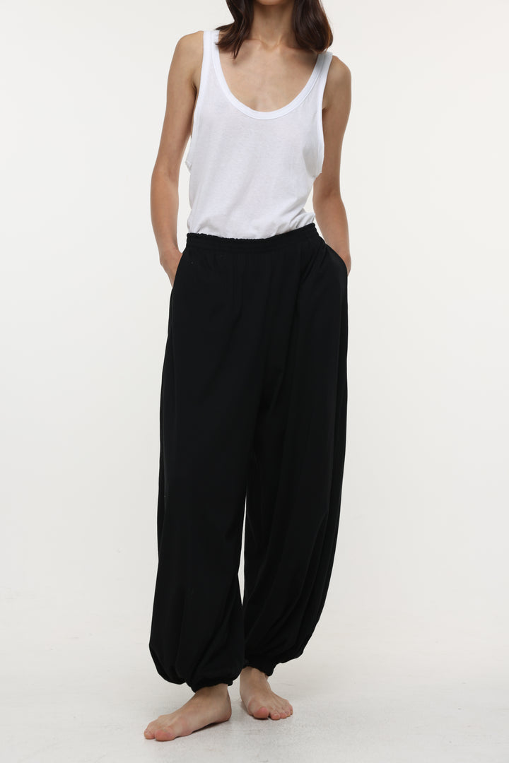 Clean50 Black Balloon Joggers