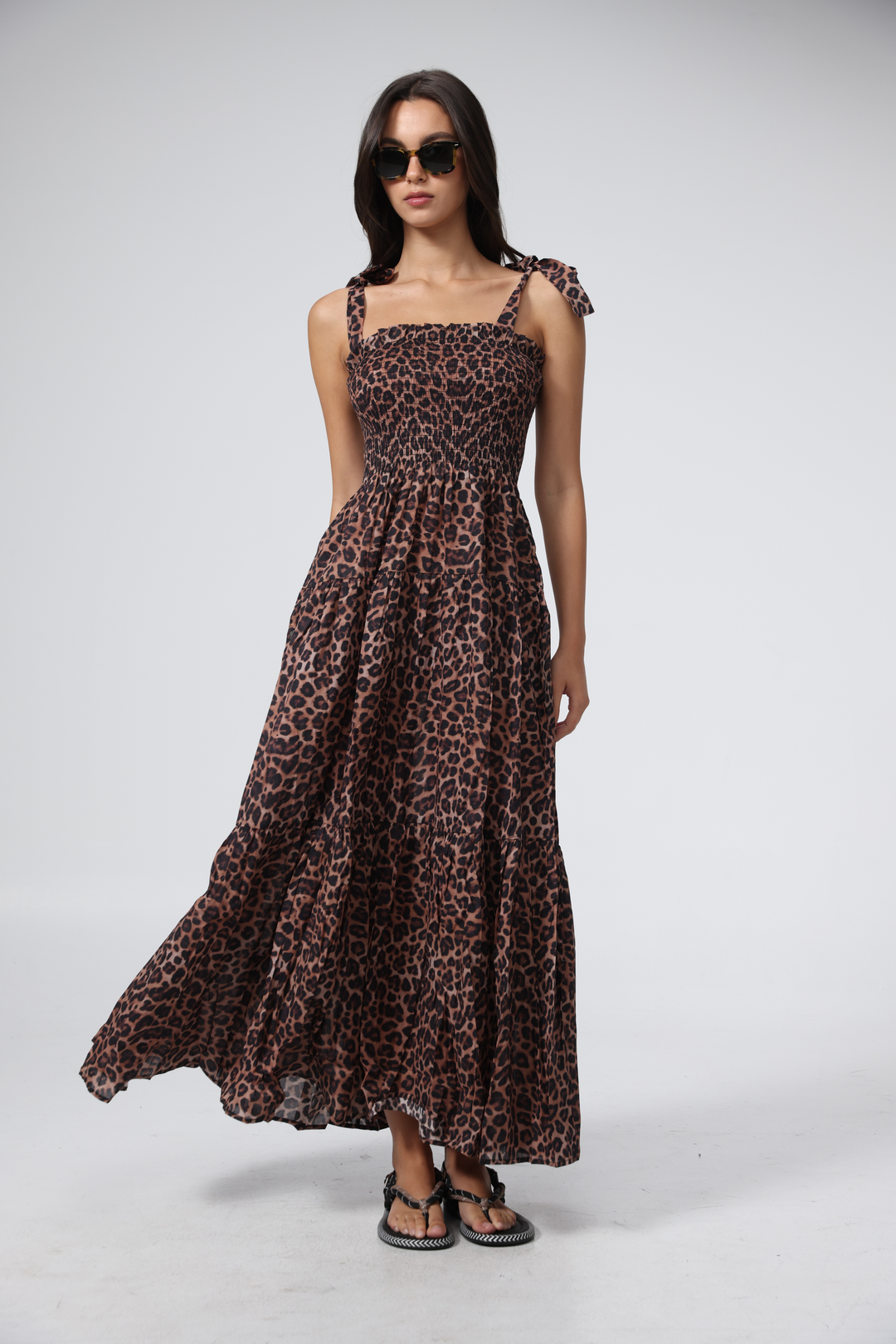 שמלה מנומרת לאישה מידה XS Bell Leopard Dress