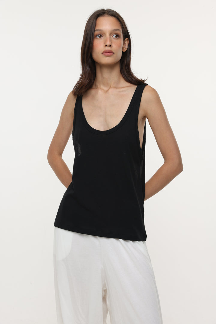 Clean48 Black Tank