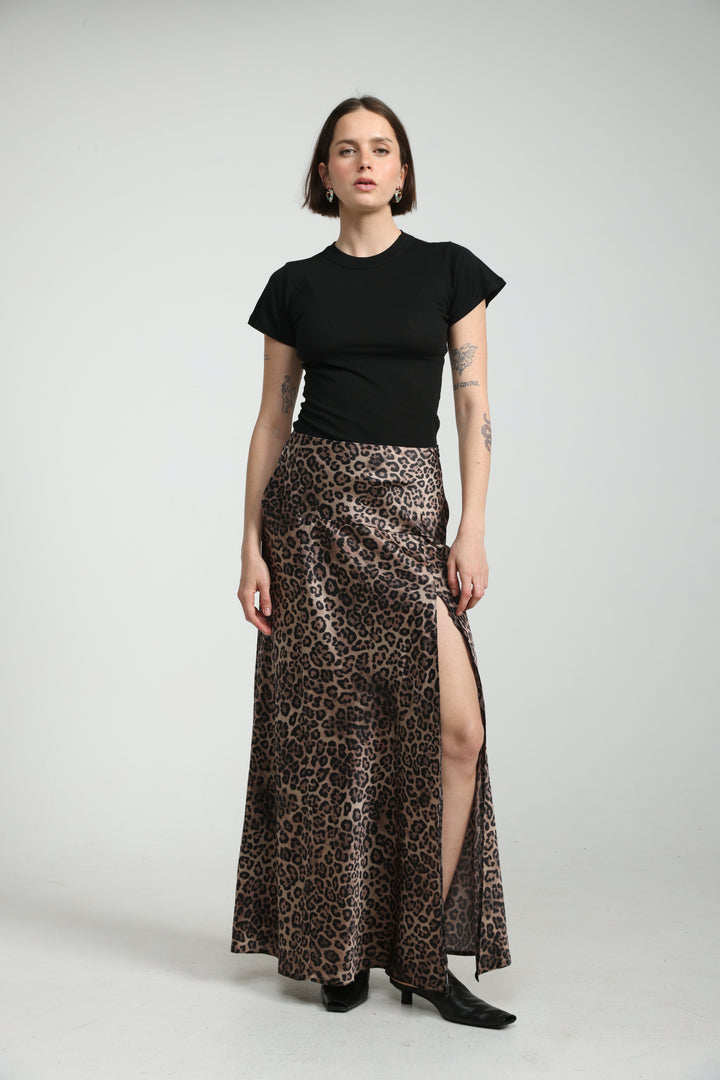 Leopard Satin Maxi Skirt חצאית סאטן מנומרת ארוכה לנשים