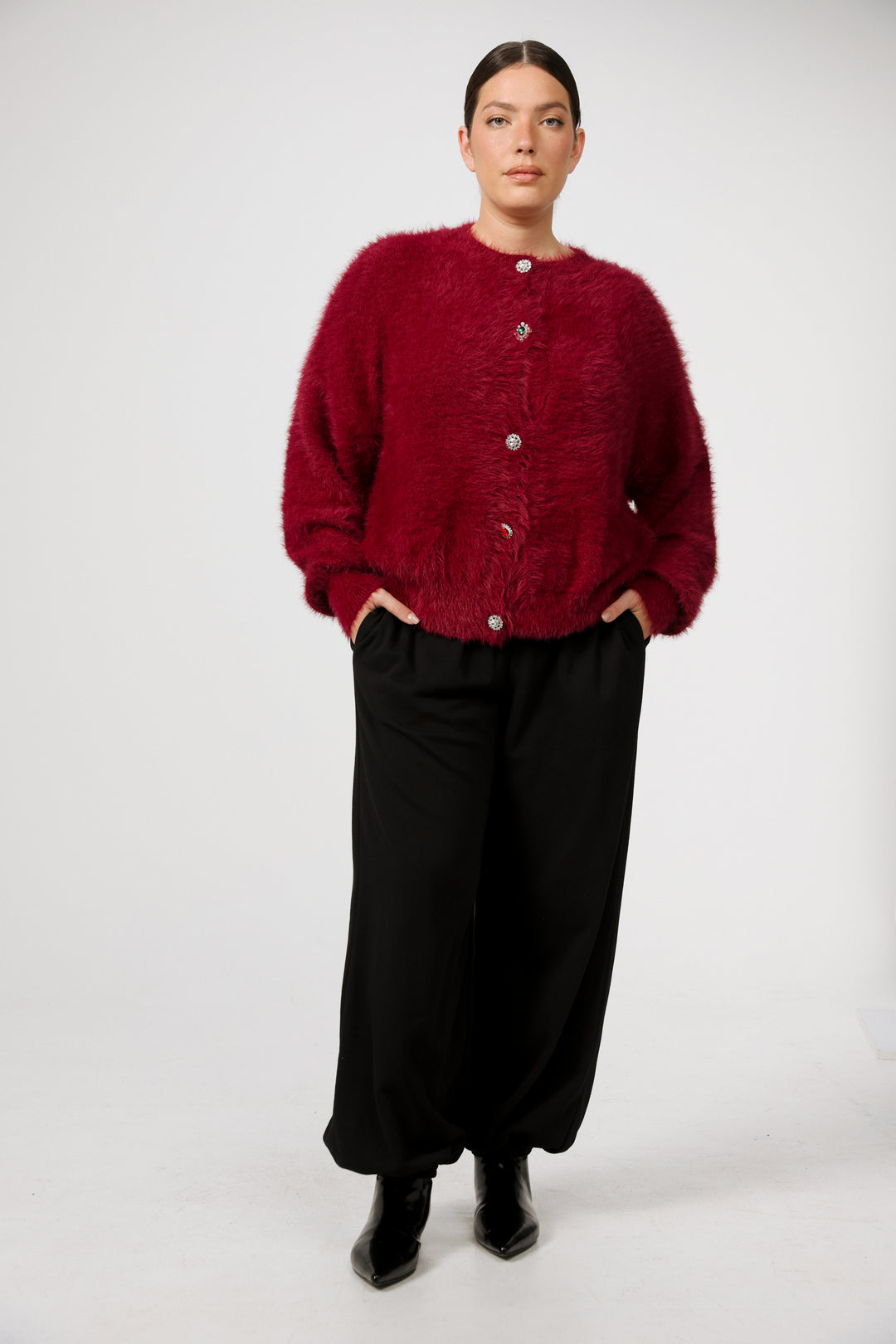 קרדיגן סריג אדום מידות גדולות Fuzzy Wine Cardigan 