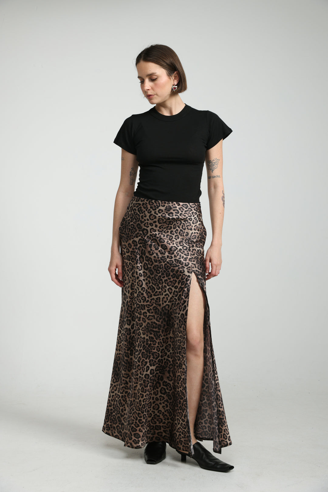 Leopard Satin Maxi Skirt חצאית מנומרת עם מותן גבוה