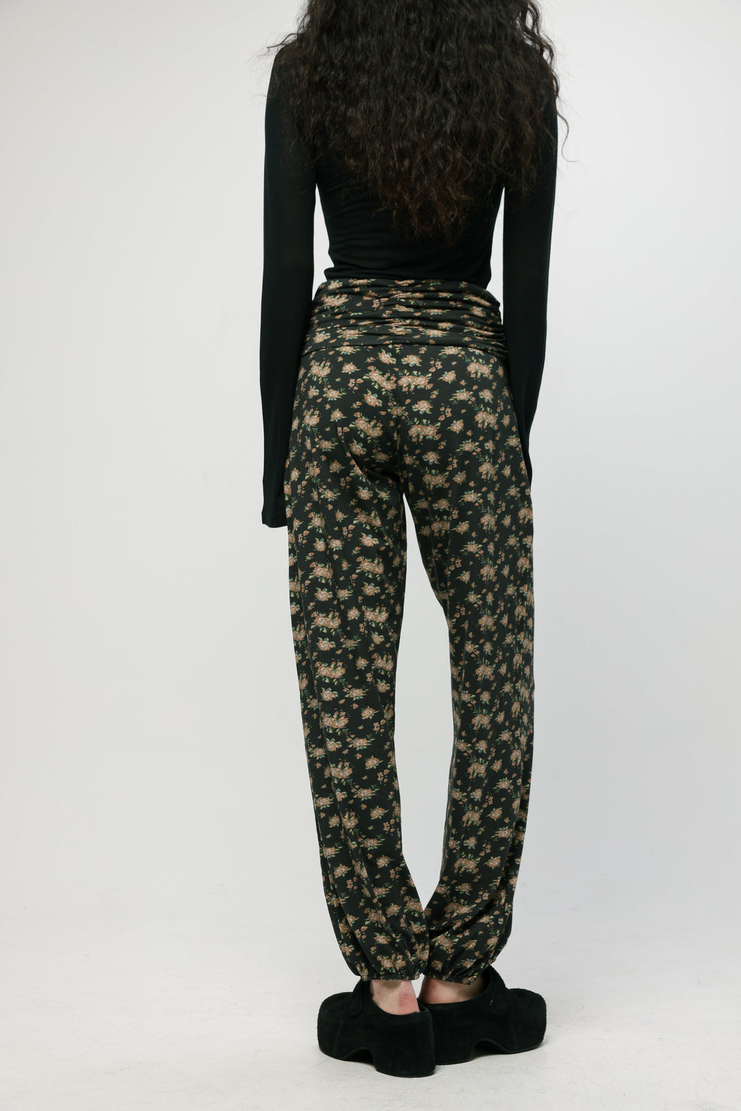 Great Floral Joggers