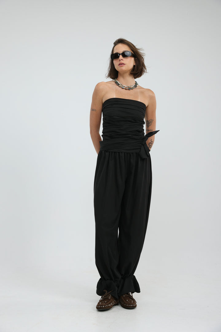 Oasis Black Bottoms