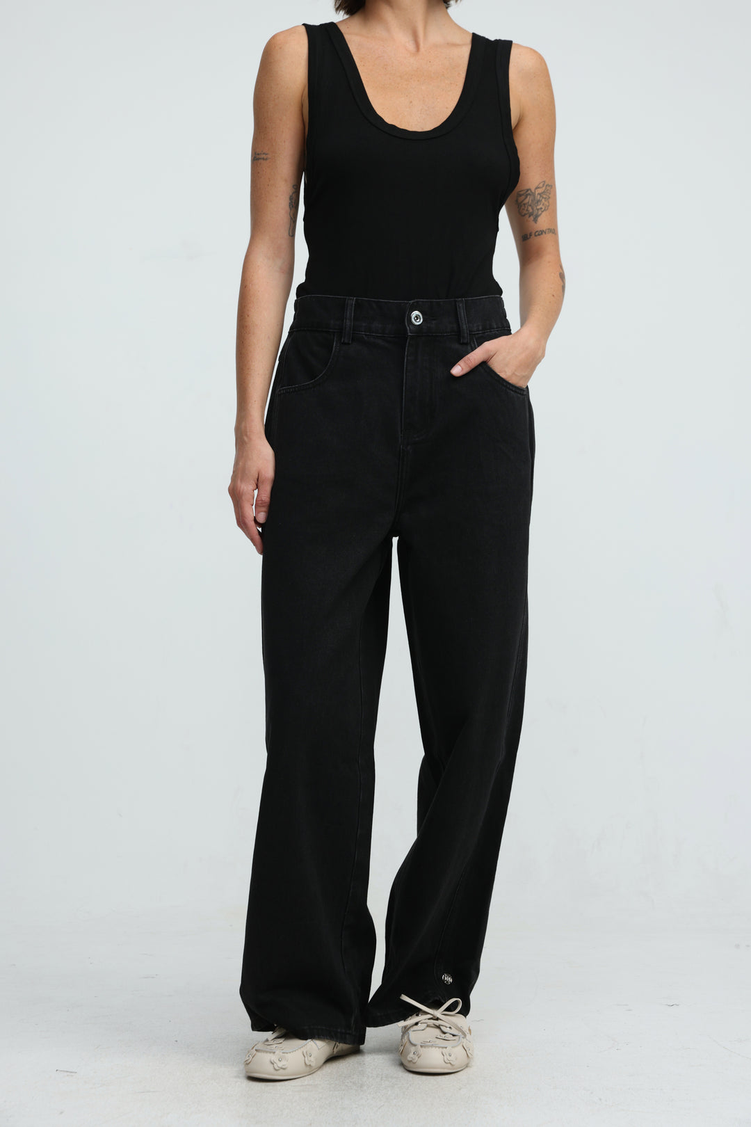 Guri Black Denim