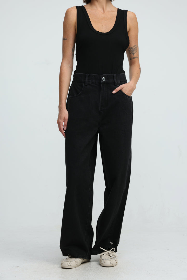 Guri Black Denim