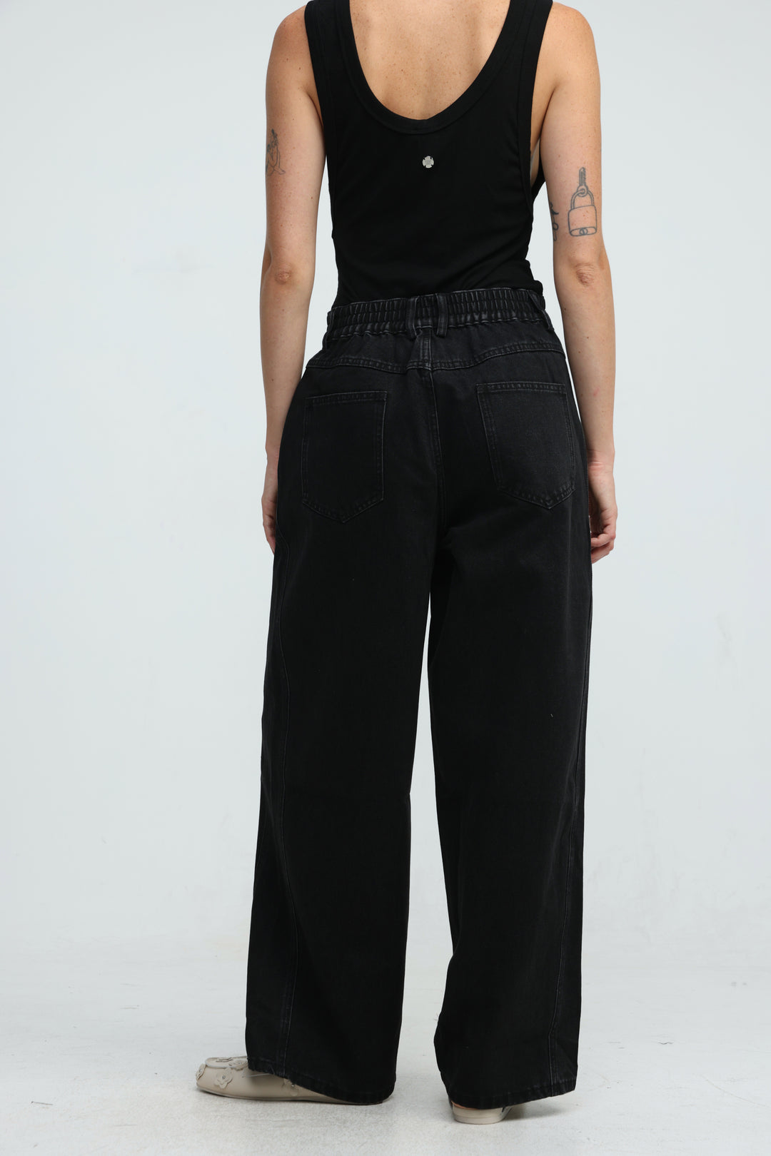 Guri Black Denim