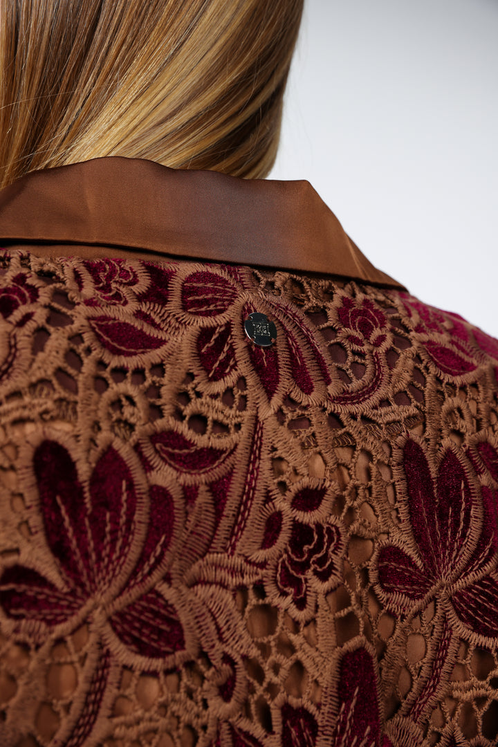 בלייזר חום קטיפה סיסטרז Brown Floral Lace & Velvet Blazer 