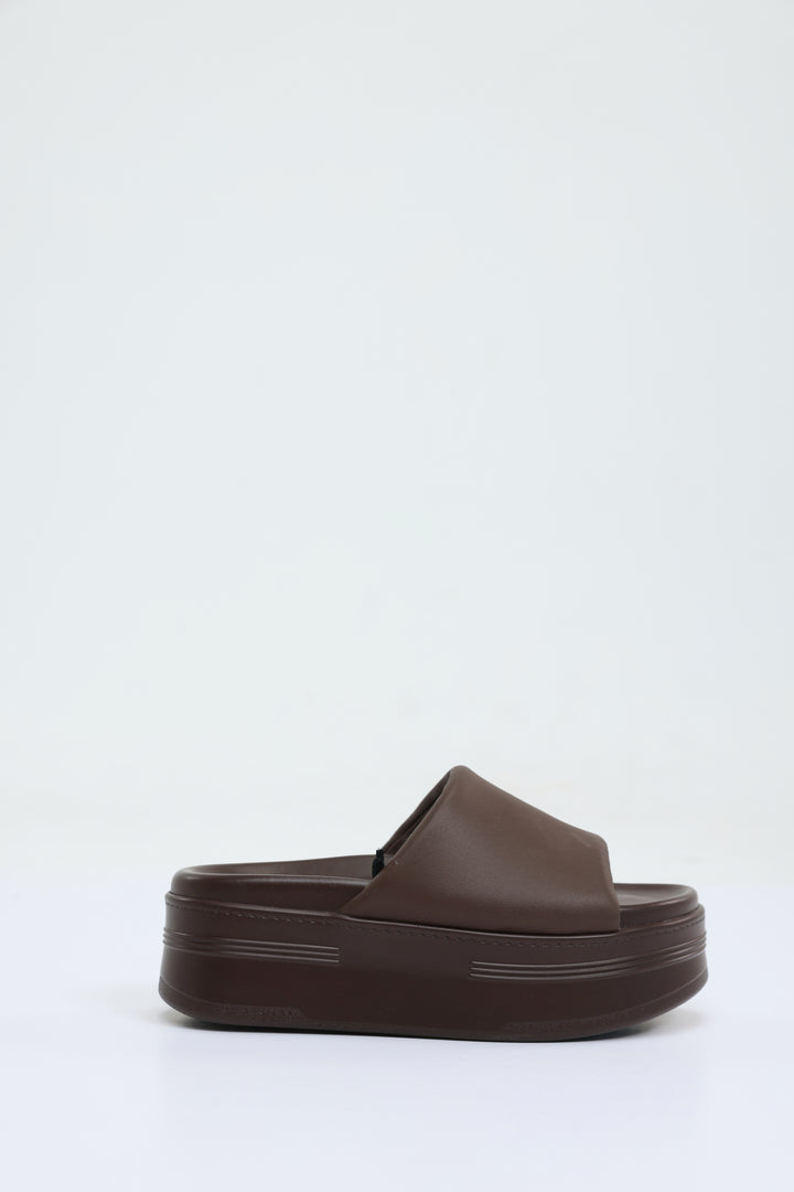 Chunky Brown Leather Slides