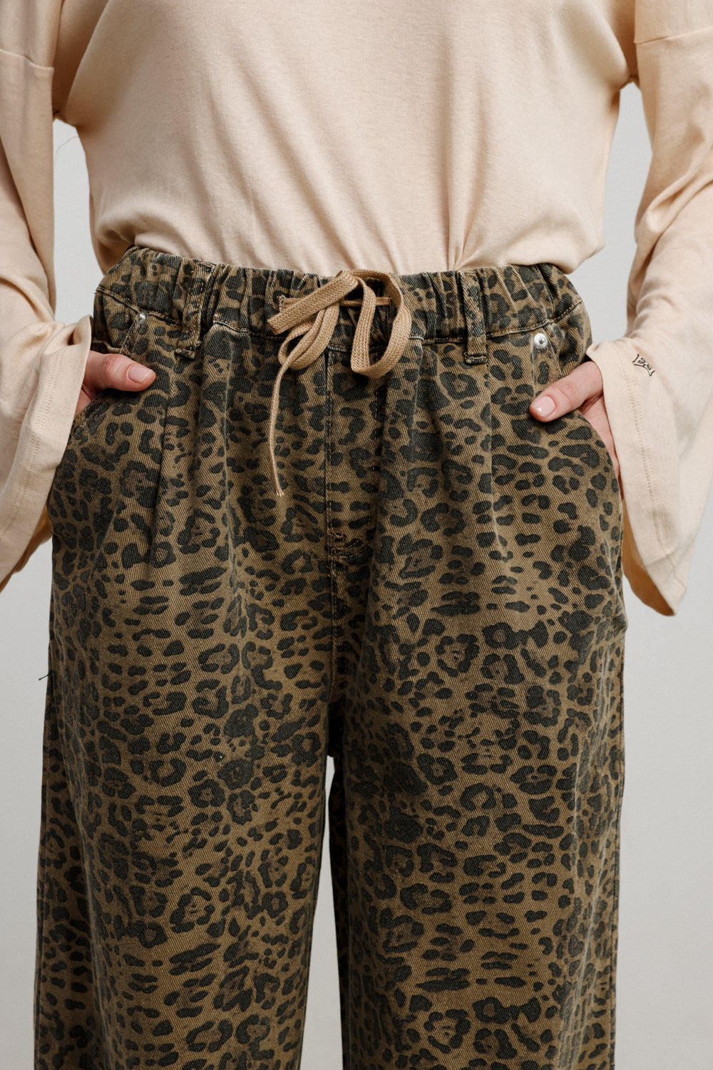 Sheinkin Leopard Wide Denim