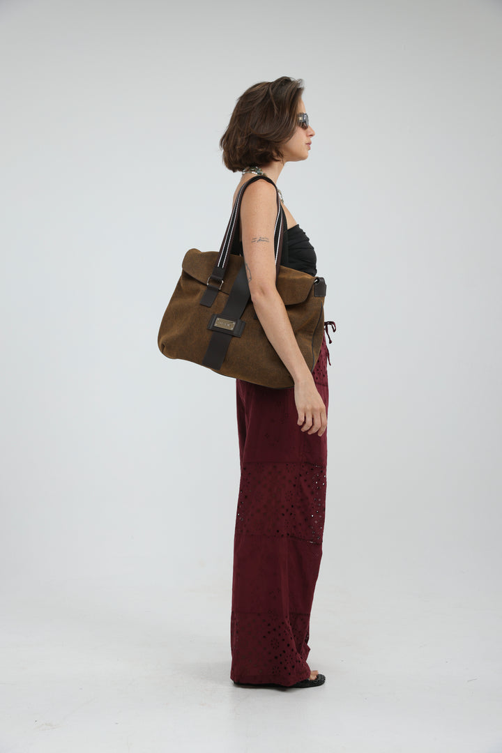 Artist Brown Bag