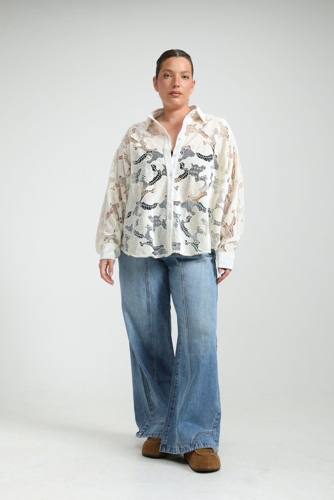 Floral White Lace Buttoned Shirt