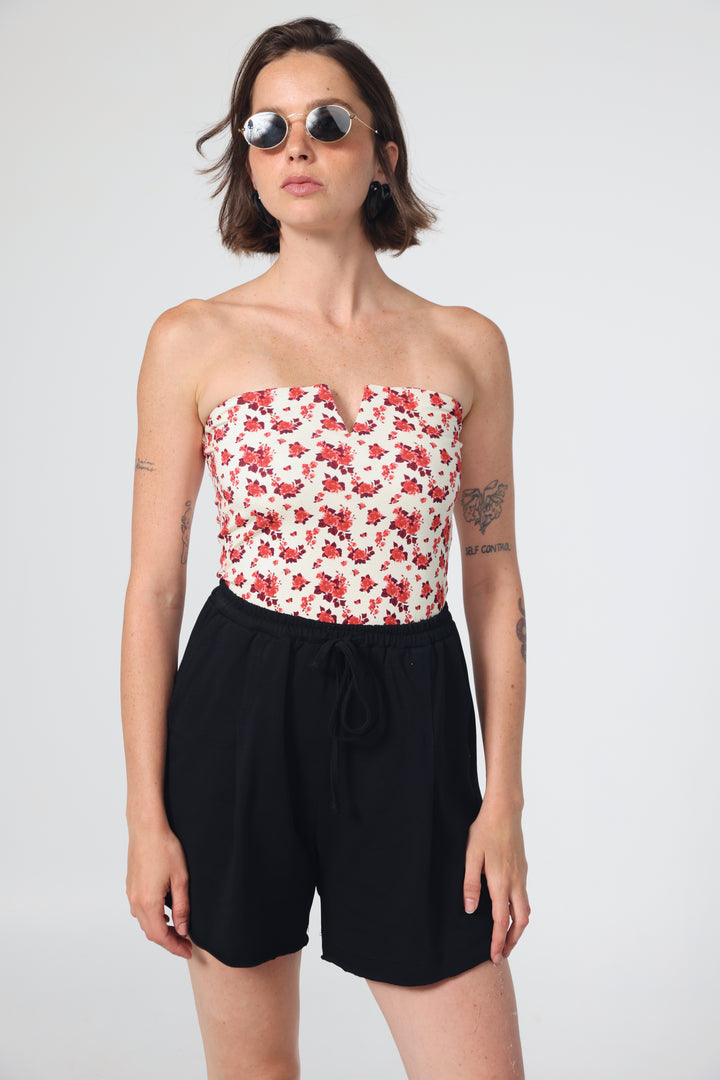 Fantasy Rose Floral V Top
