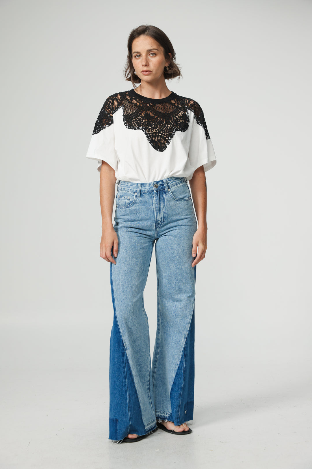 Lion White/Black Lace T-Shirt