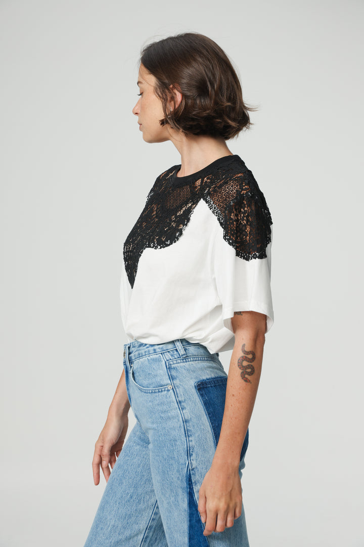 Lion White/Black Lace T-Shirt