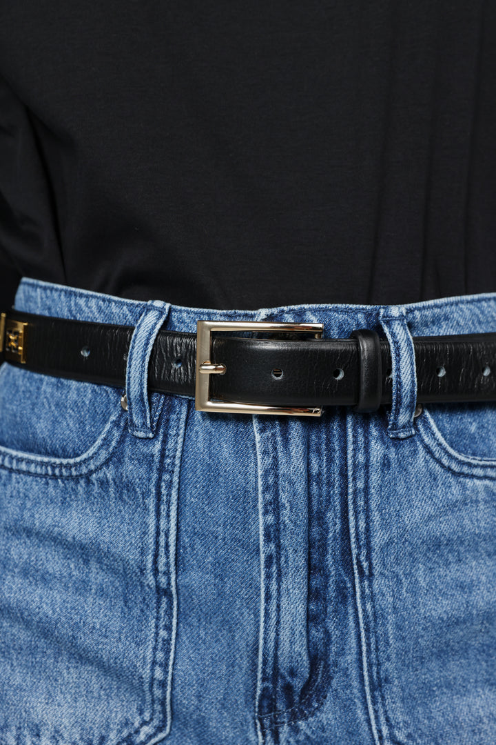 EE Black Leather Belt