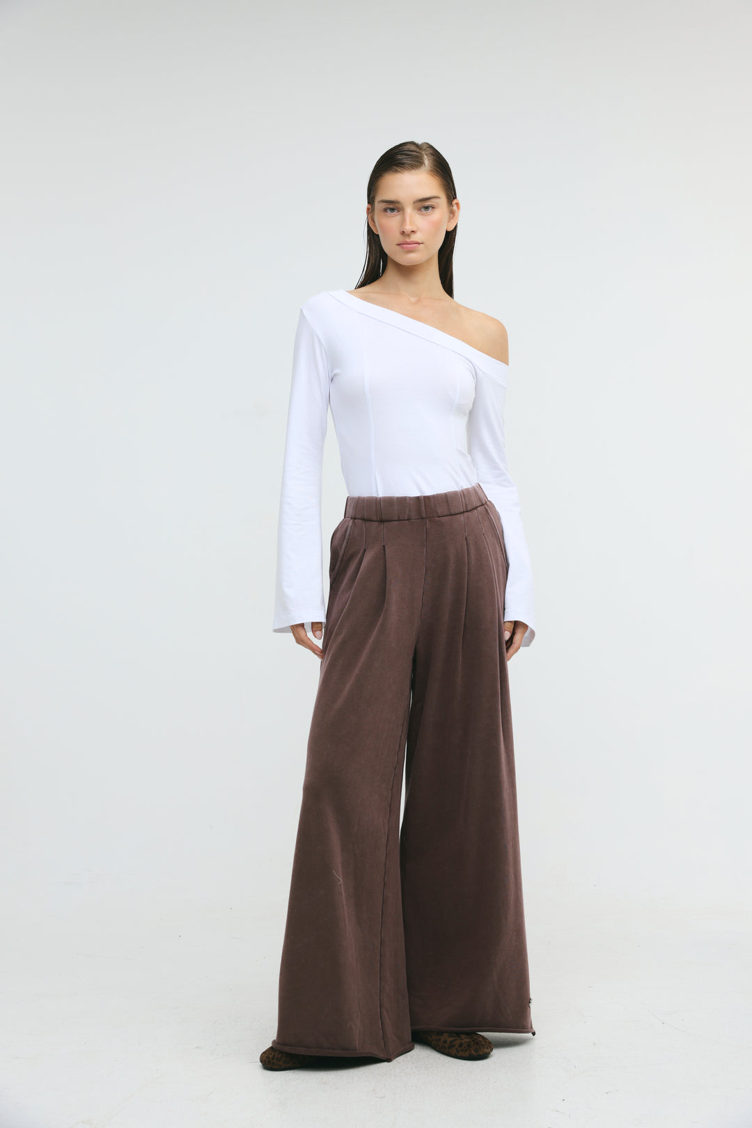 Motion Brown Joggers