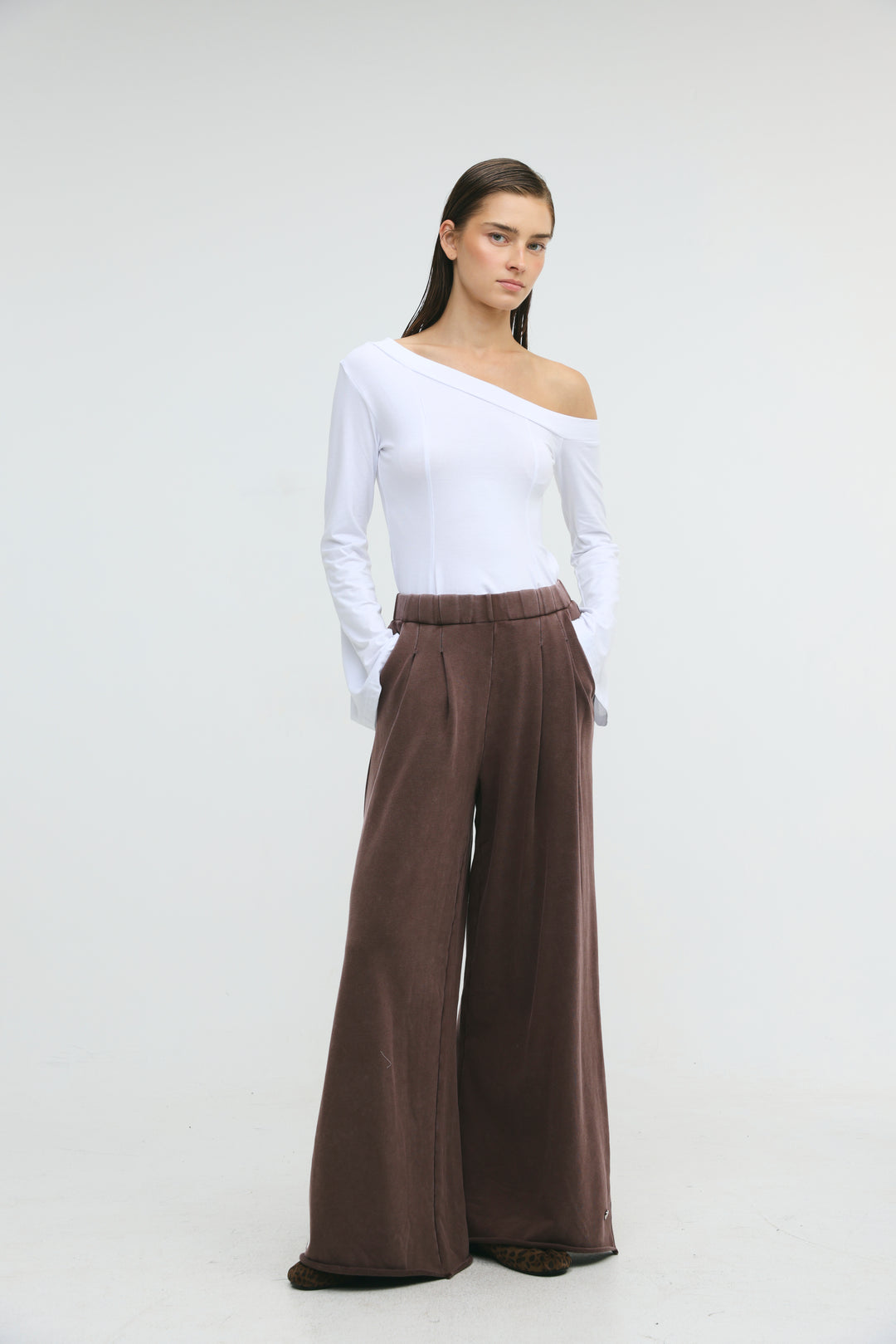 Motion Brown Joggers