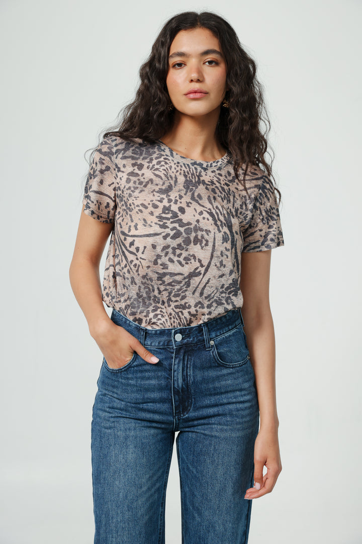 Flirt Leopard T-Shirt