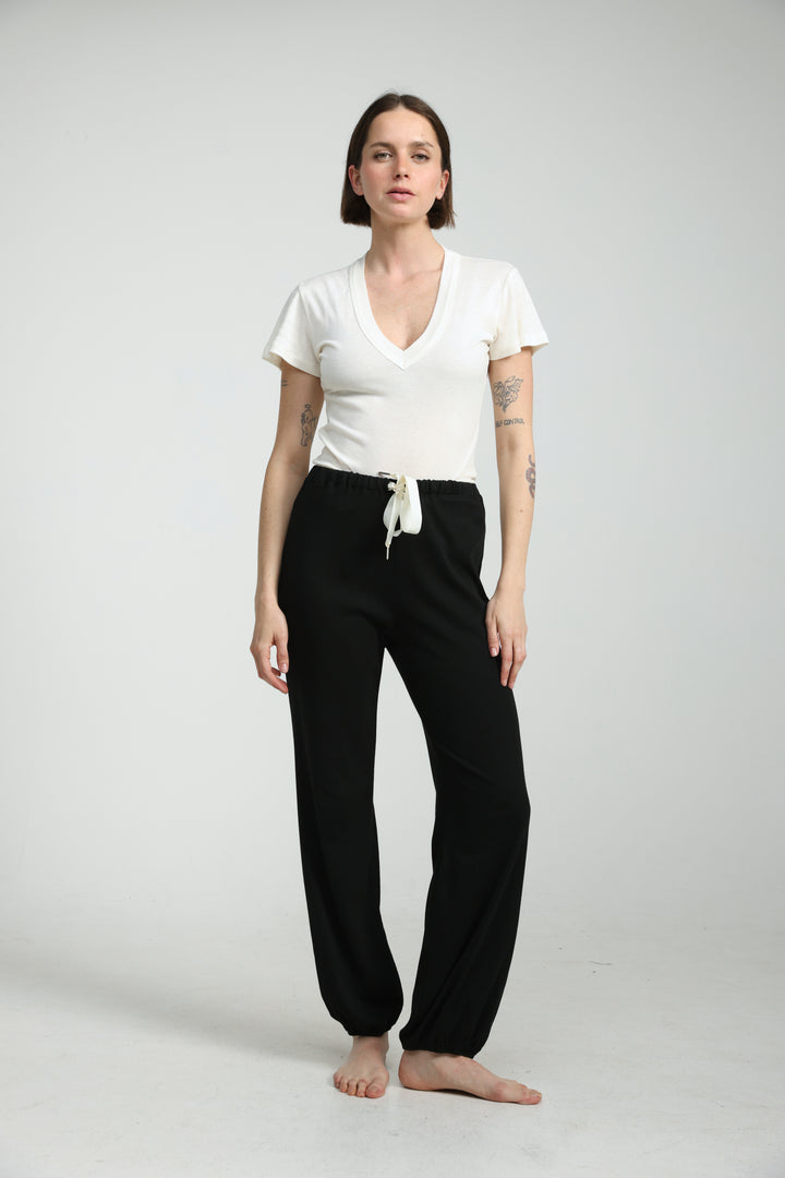 Clean27 Cream V T-Shirt