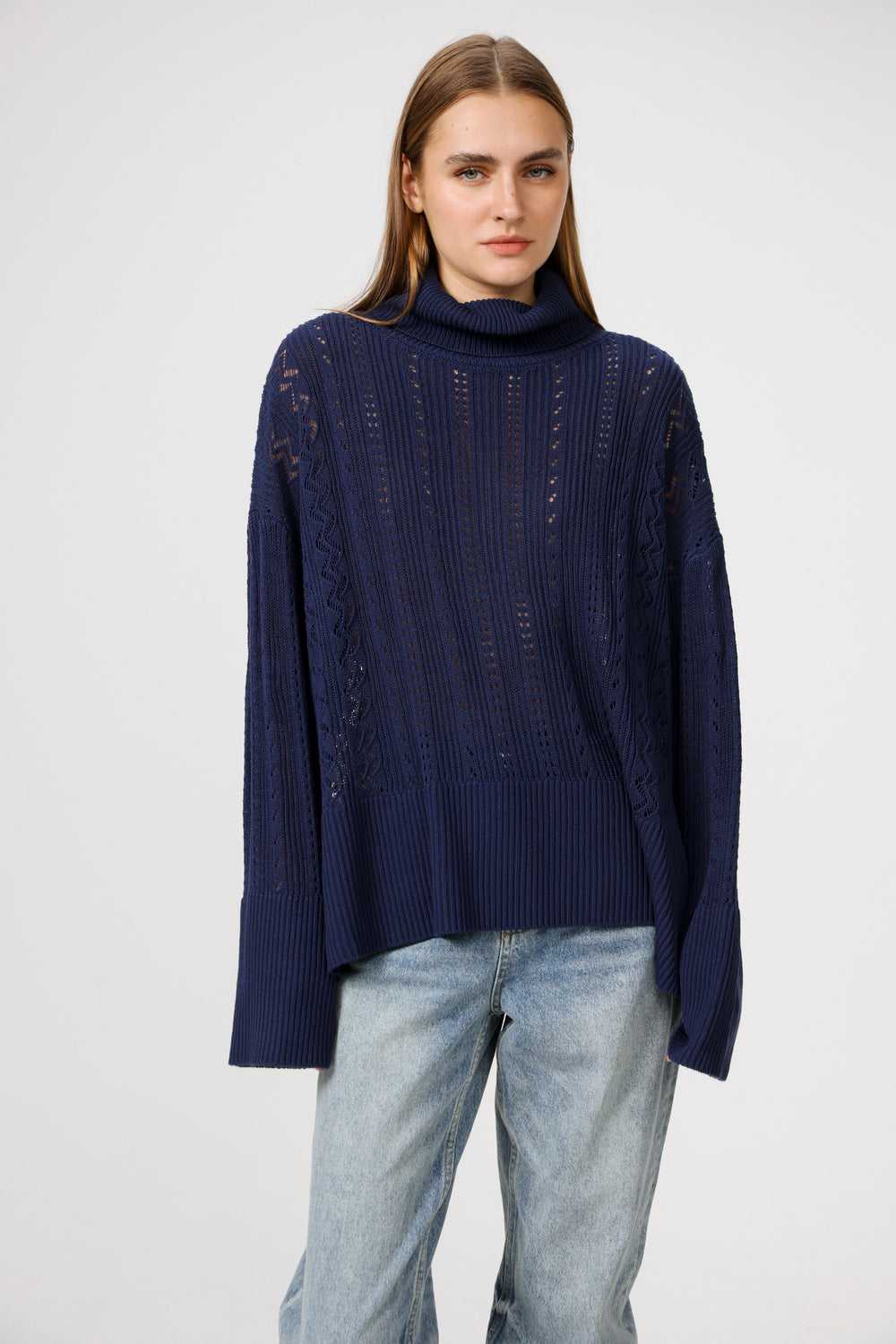 סוודר רך בצבע כחול נייבי Still Navy Jumper