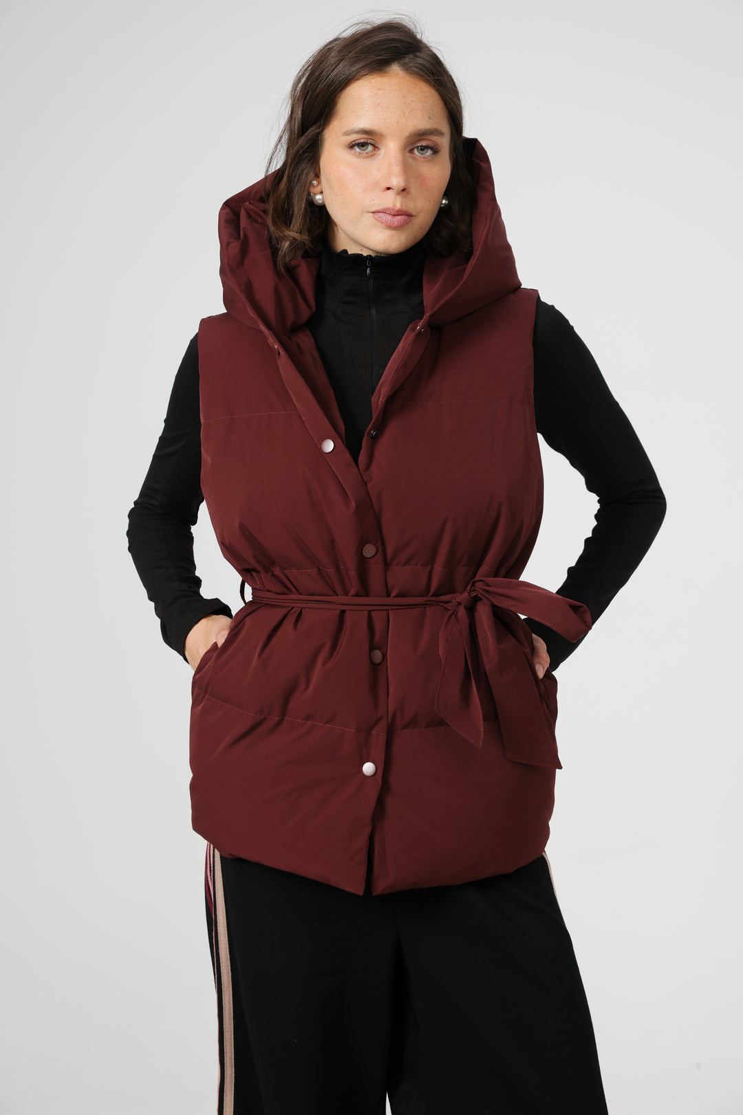 וסט אדום מרופד Quilted Wine Vest