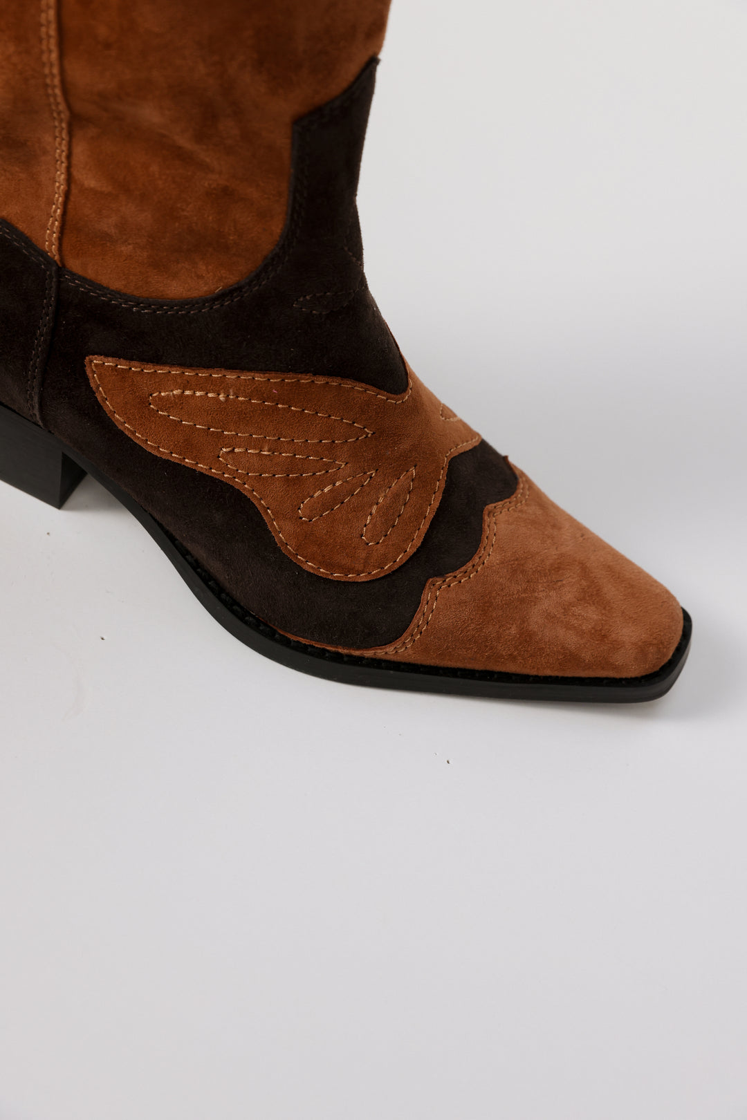 מגף בוקרים בצבע חום שחור Western Brown Boots