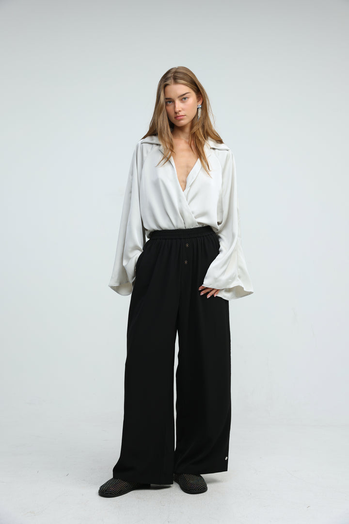 Breeze Black Bottoms