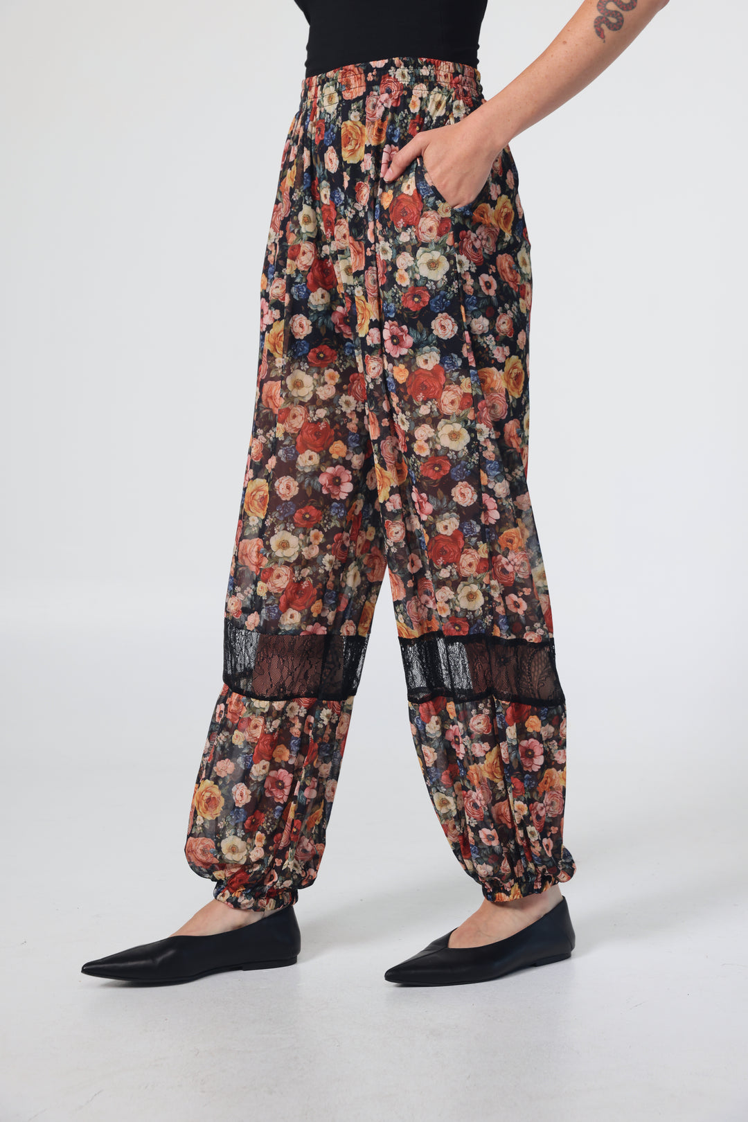 Aladdin Floral Joggers
