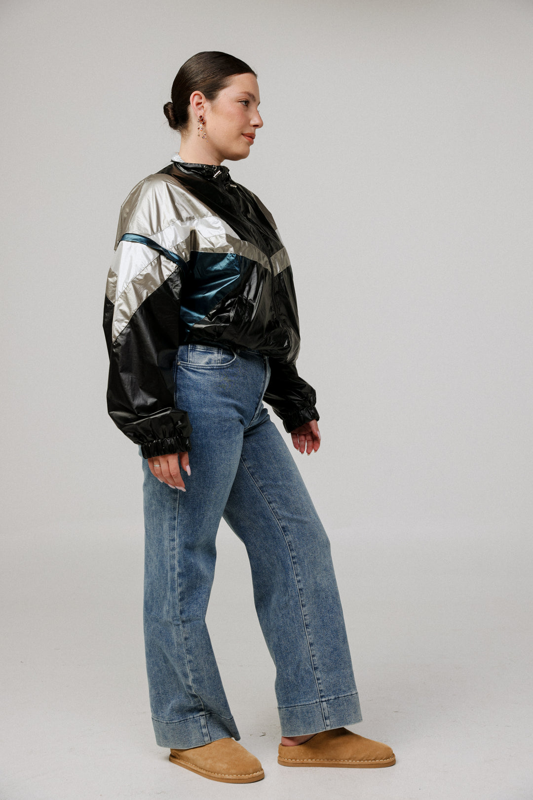 ז'קט ניילון לאישה מידה לארג Black Nylon Jacket 