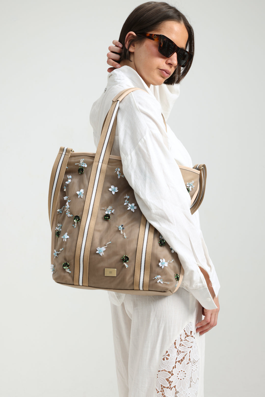 Mesh Cream Tote Bag